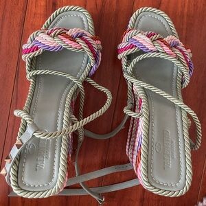 Valentino Garavani wedges size 40